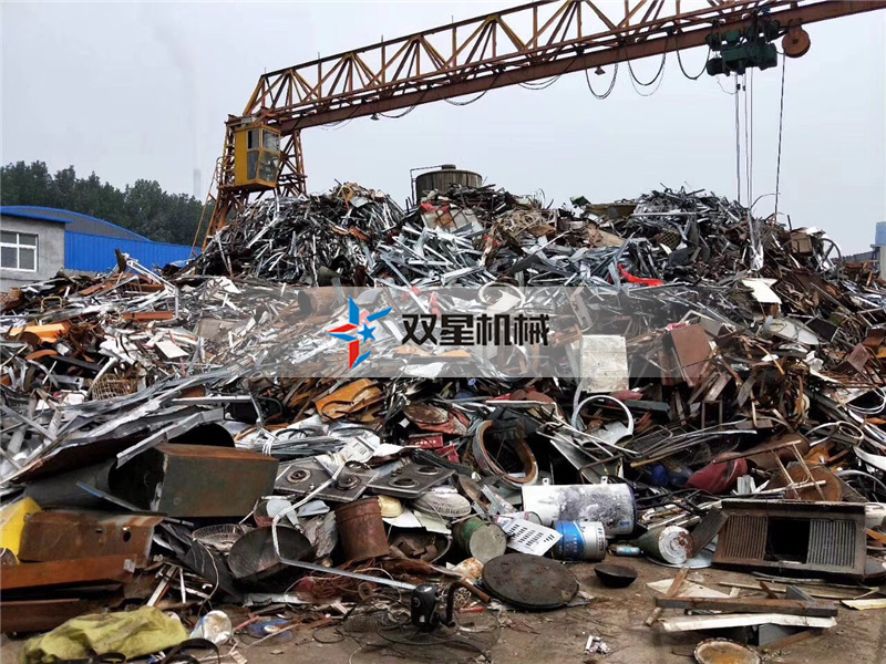 新型除尘装置在金属羞羞视频免费看中起到的作用