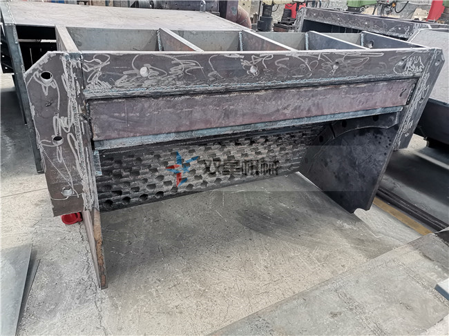 金属破碎机筛板结构实拍